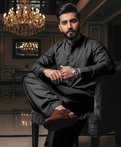 Nishat Naqsh Black