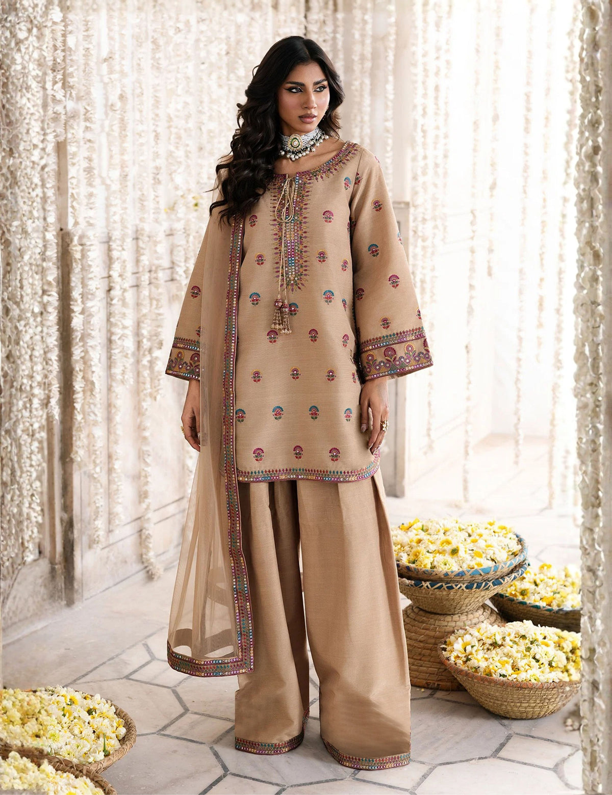 Zarmeen Emaan Premium Viscose Suit ZE-1950