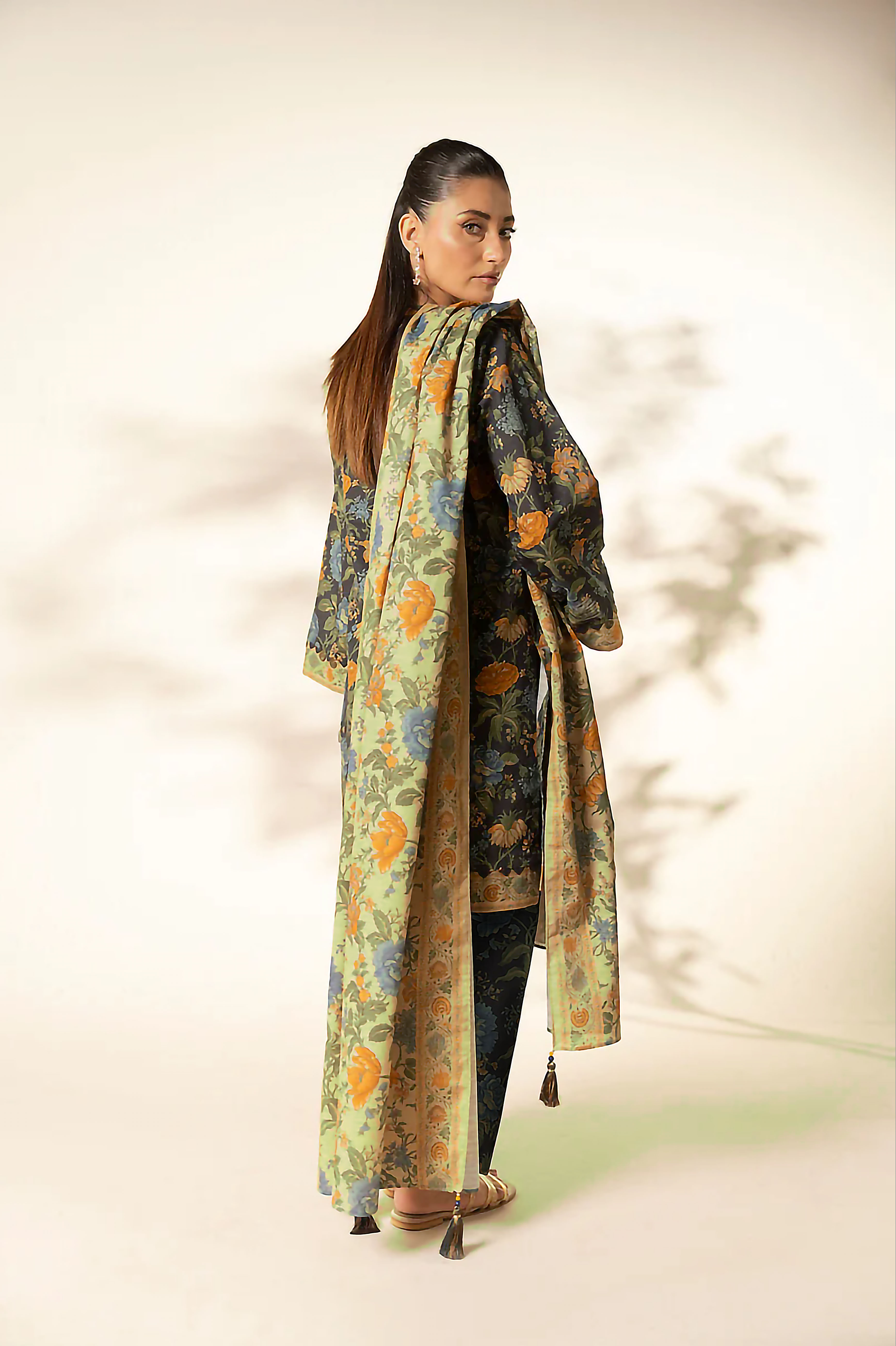 alkaram winter khaddar