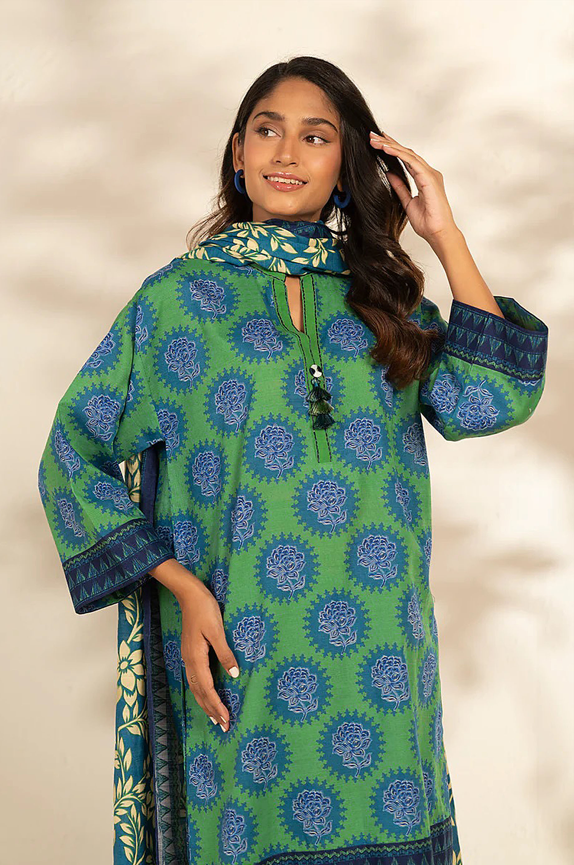 alkaram winter khaddar