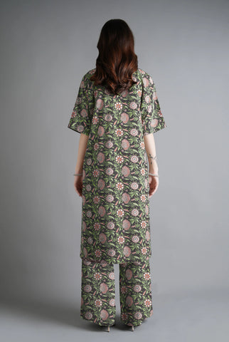 bareeze untitched linen