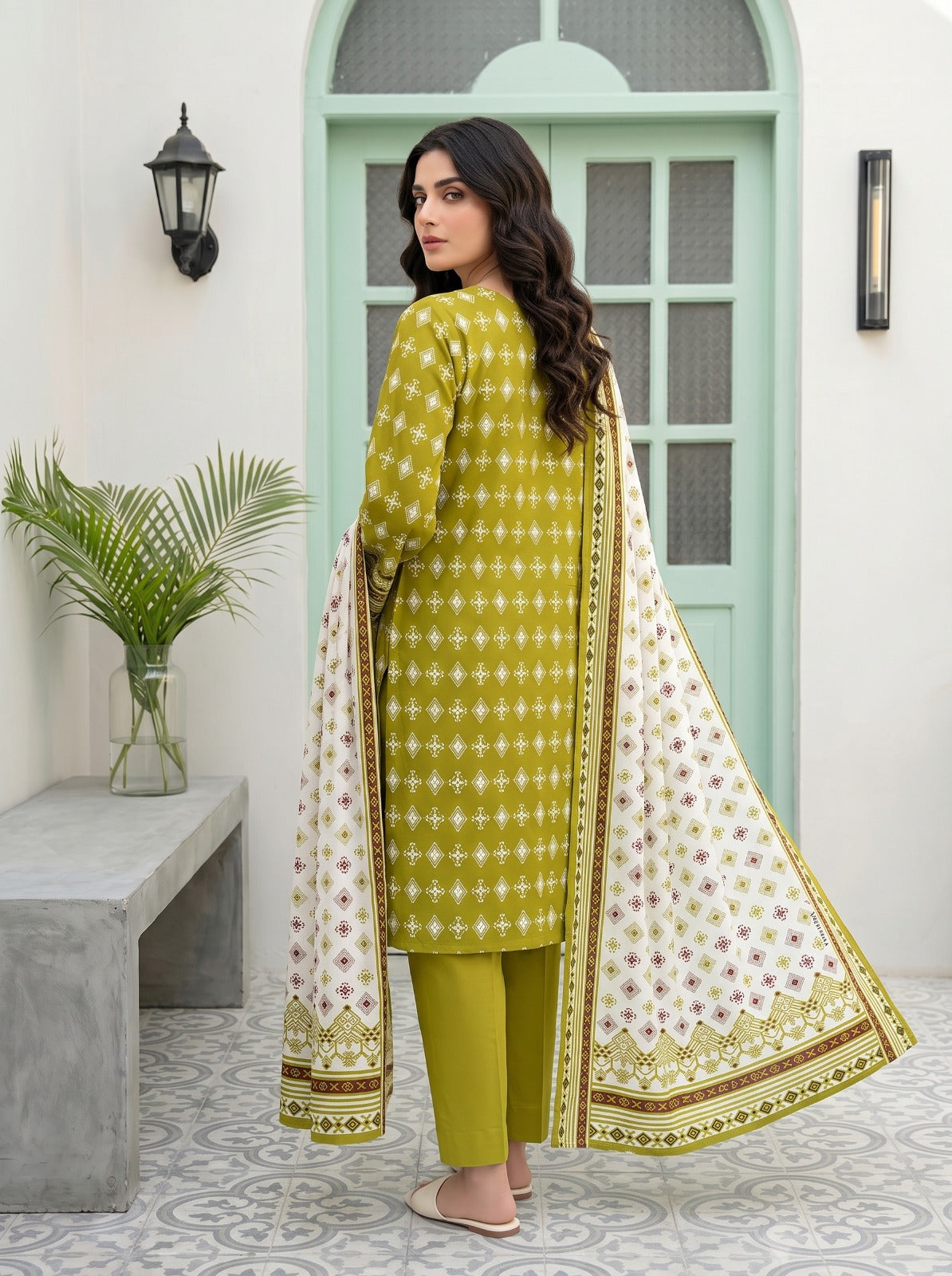 nisha designer printed lawn 3pc