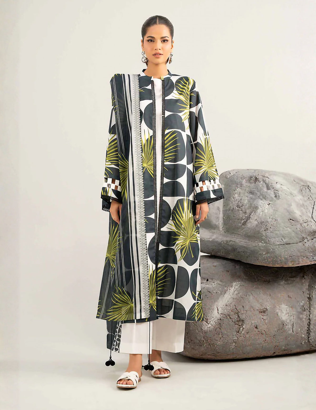 Nishat Unstitched Print Vintex Peach 3-Pc