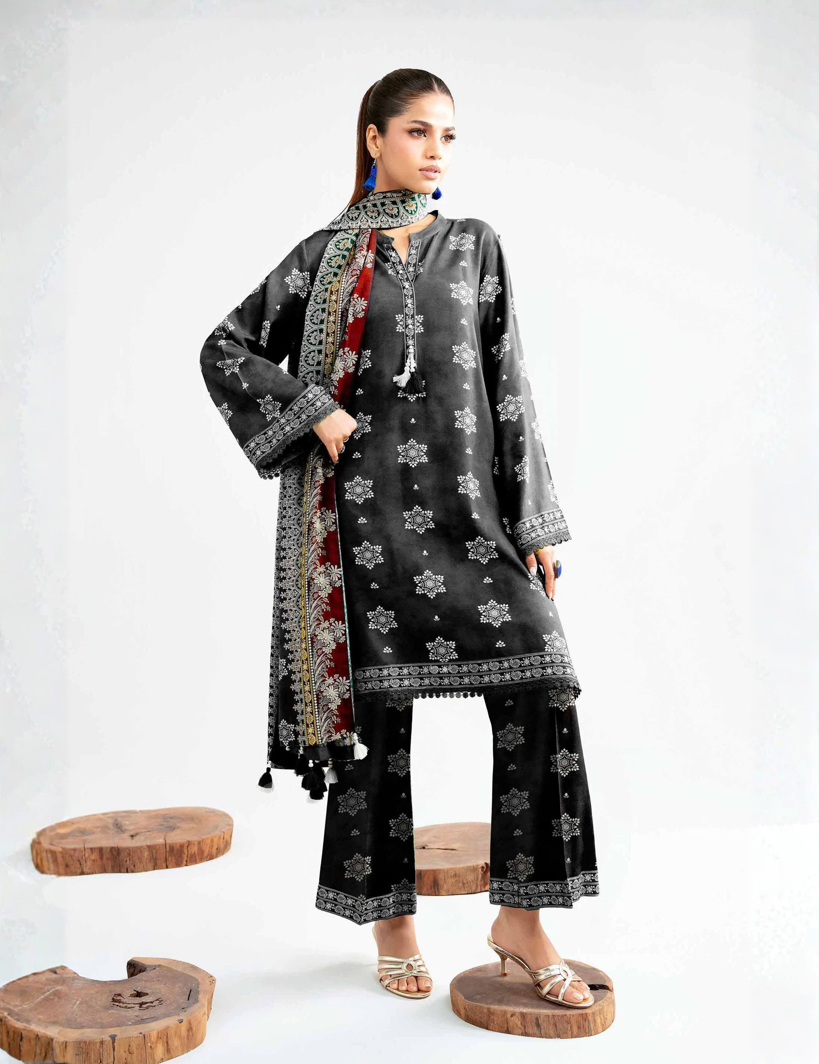 Nishat Unstitched Printed Khaddar 3-Pc
