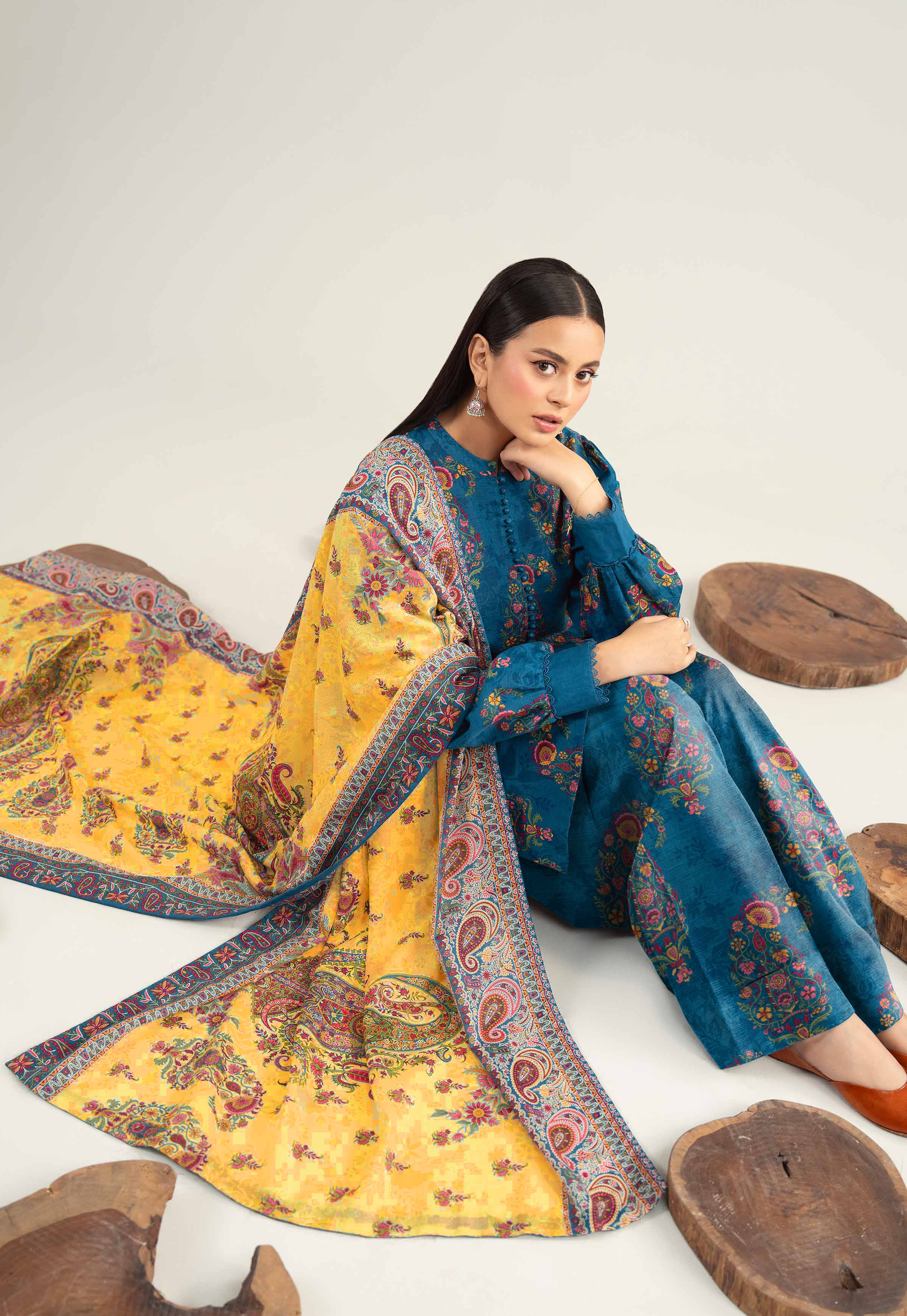 Nishat Unstitched Printed Khaddar 3-Pc