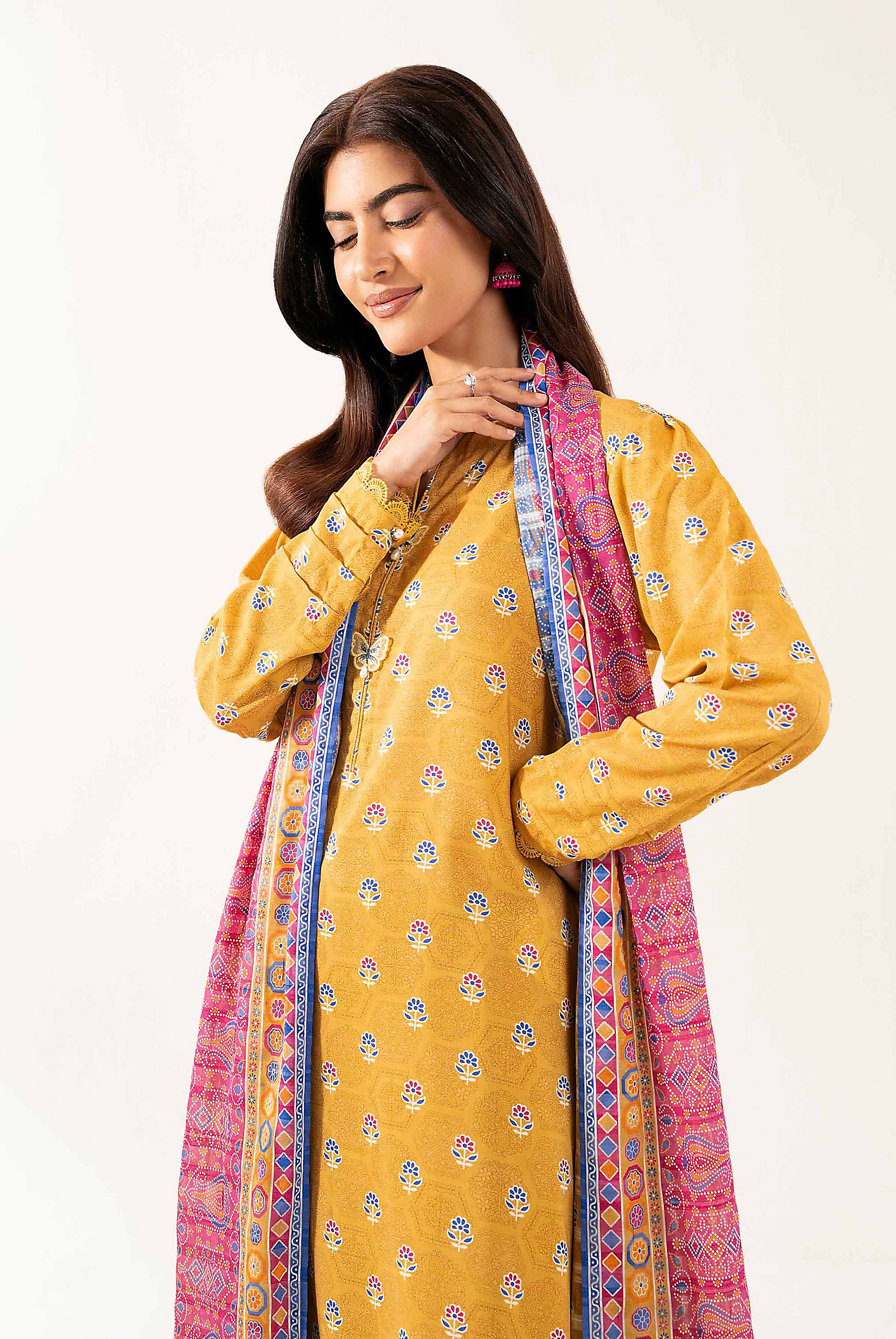nishat linen 3pc
