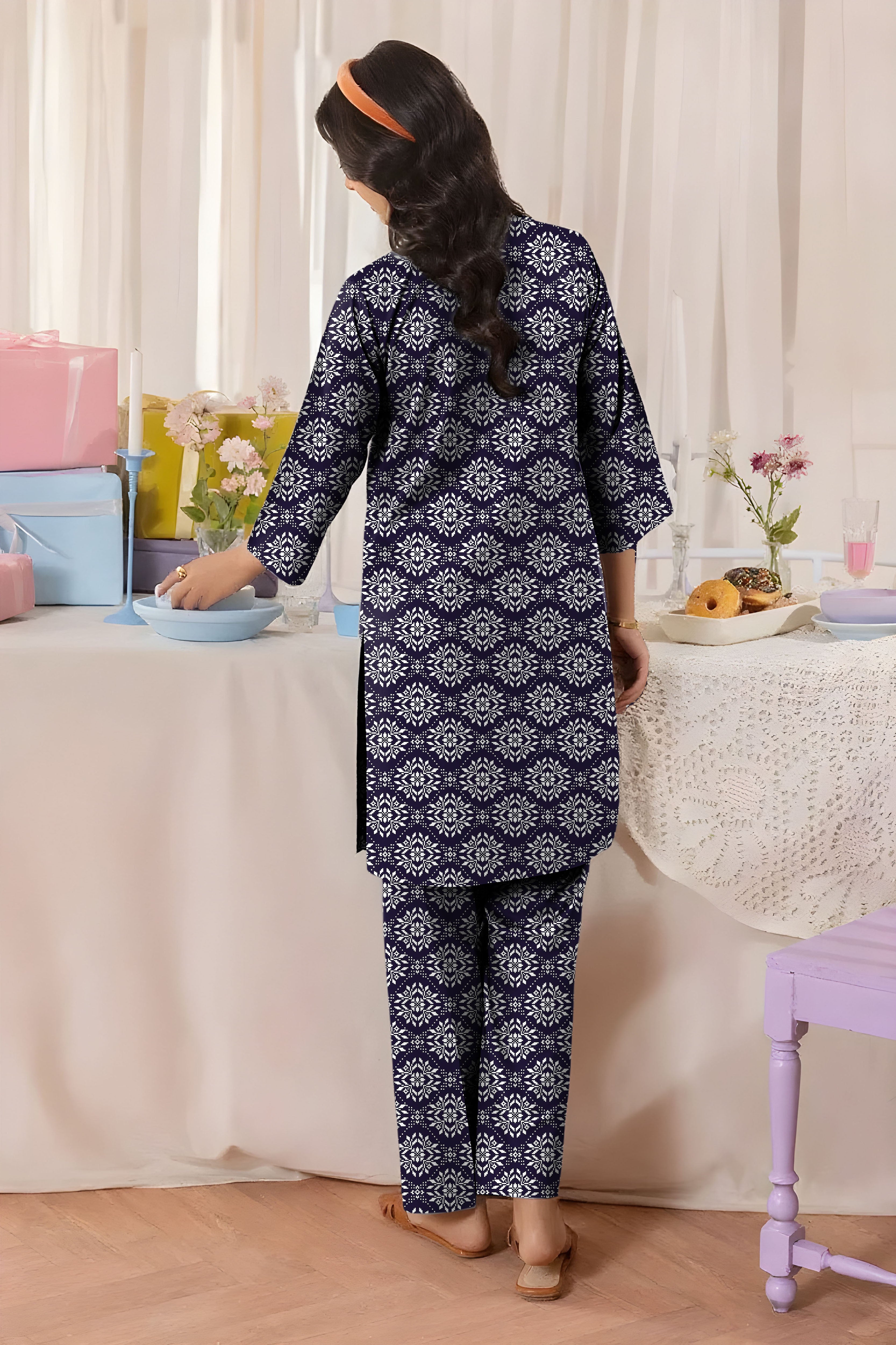 Saya Unstitched Printed Khaddar 2-Pc