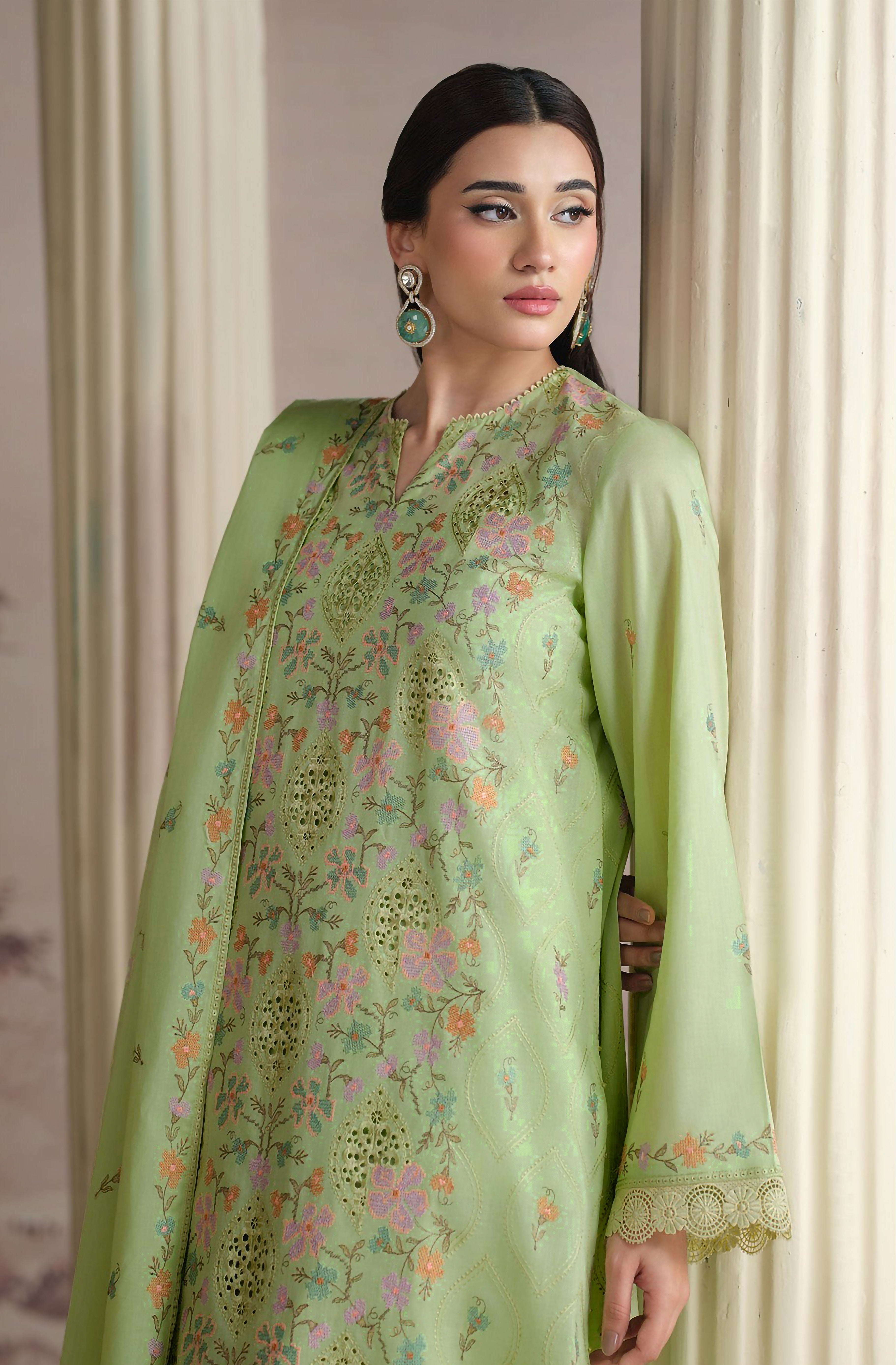 unstitched festive zarmeen emaan 903