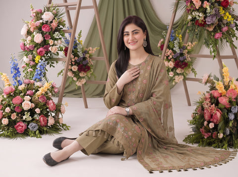 Zarmeen Emaan Premium Lawn Suit ZE-947