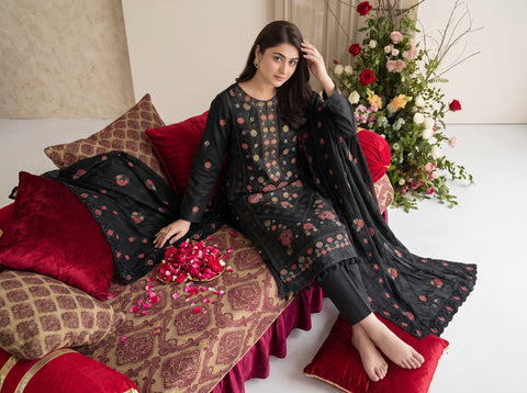 Zarmeen Emaan Premium Lawn Suit ZE-947-4