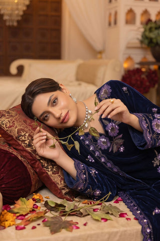 Zarmeen Emaan Premium Velvet Suit ZE-966 2