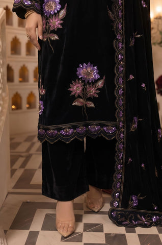 Zarmeen Emaan Premium Velvet Suit ZE-966 3