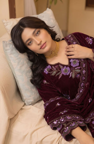 Zarmeen Emaan Premium Velvet Suit ZE-966 5