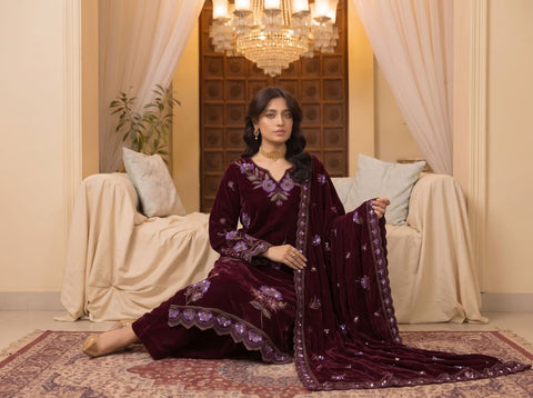 Zarmeen Emaan Premium Velvet Suit ZE-966 5