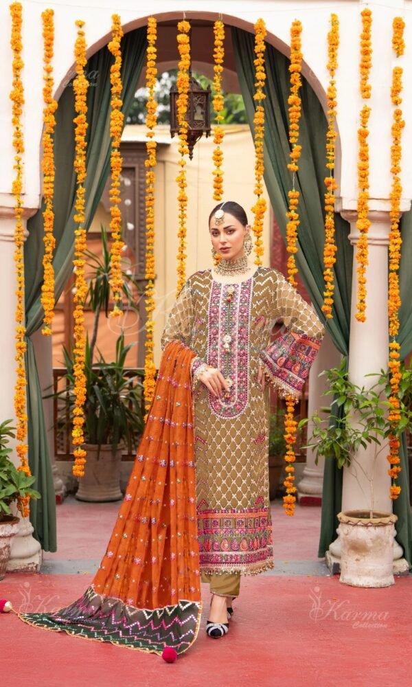 Lawn 3PC Zarmeen & Emaan Premium Code: 718