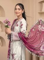 Embroidered lawn 3pc Vol 6022 - Image 3