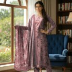 Print lawn vol-536 3pc B17 - Image 2